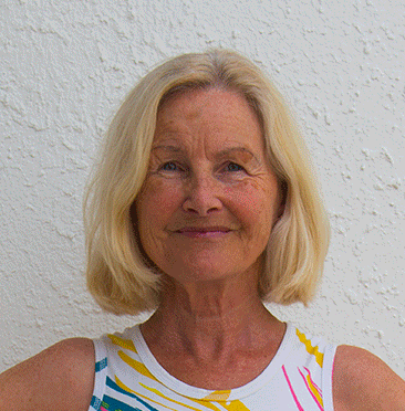 Olga head shot 2025